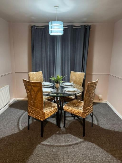 Cozy 3-Bed House In Leicester City Centre Dış mekan fotoğraf